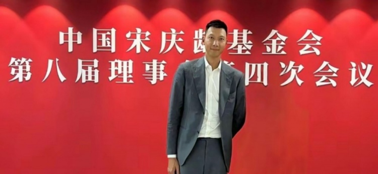時隔5個月首次公開露面！大河報：易建聯(lián)關(guān)聯(lián)公司成被執(zhí)行人