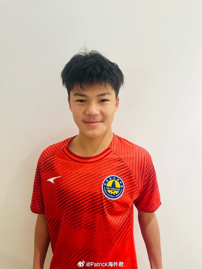 博主：劉凱源本賽季西班牙加泰U16優(yōu)選聯(lián)賽首發(fā)18次，已打入9球