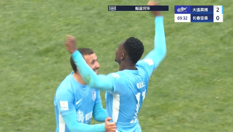 馬萊萊大連處子球！呂焯毅助攻馬萊萊破門，大連英博2-0亞泰