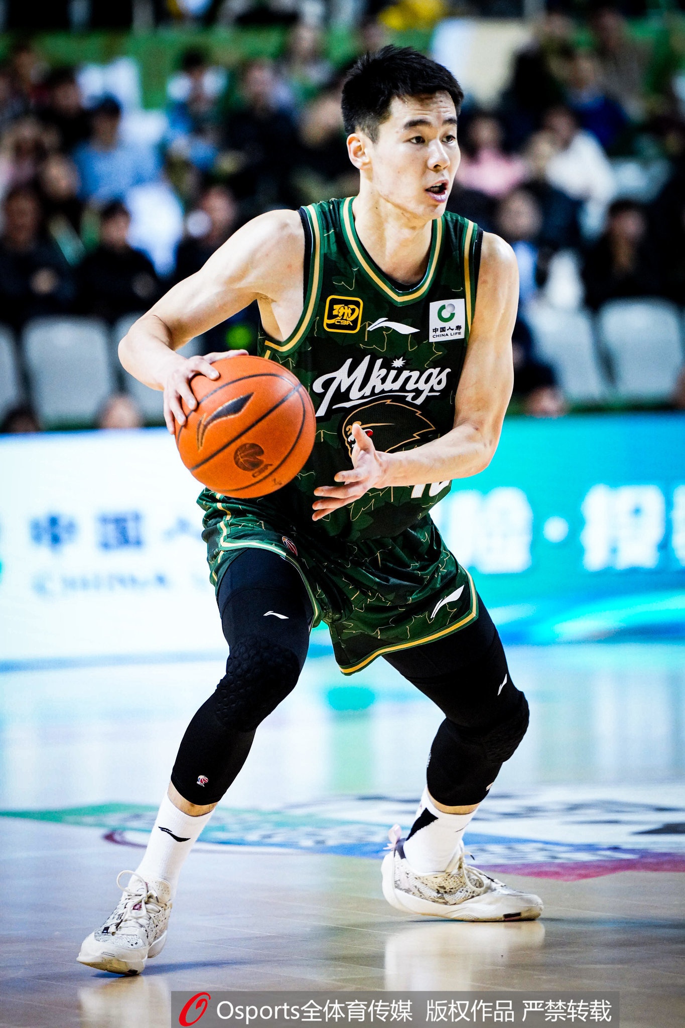 能投能造殺傷！郭昊文首節(jié)2記三分拿到10分1助 罰球5中4