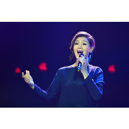 降央卓瑪與演出經(jīng)紀 天籟之音背后的專業(yè)推手